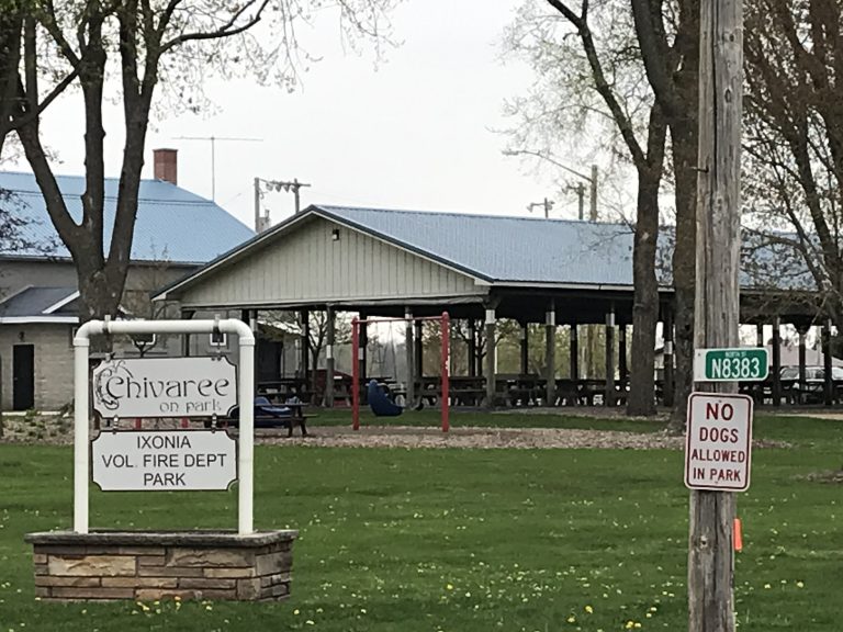 Ixonia, WI